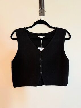 American Eagle Button-Up Sweater Vest